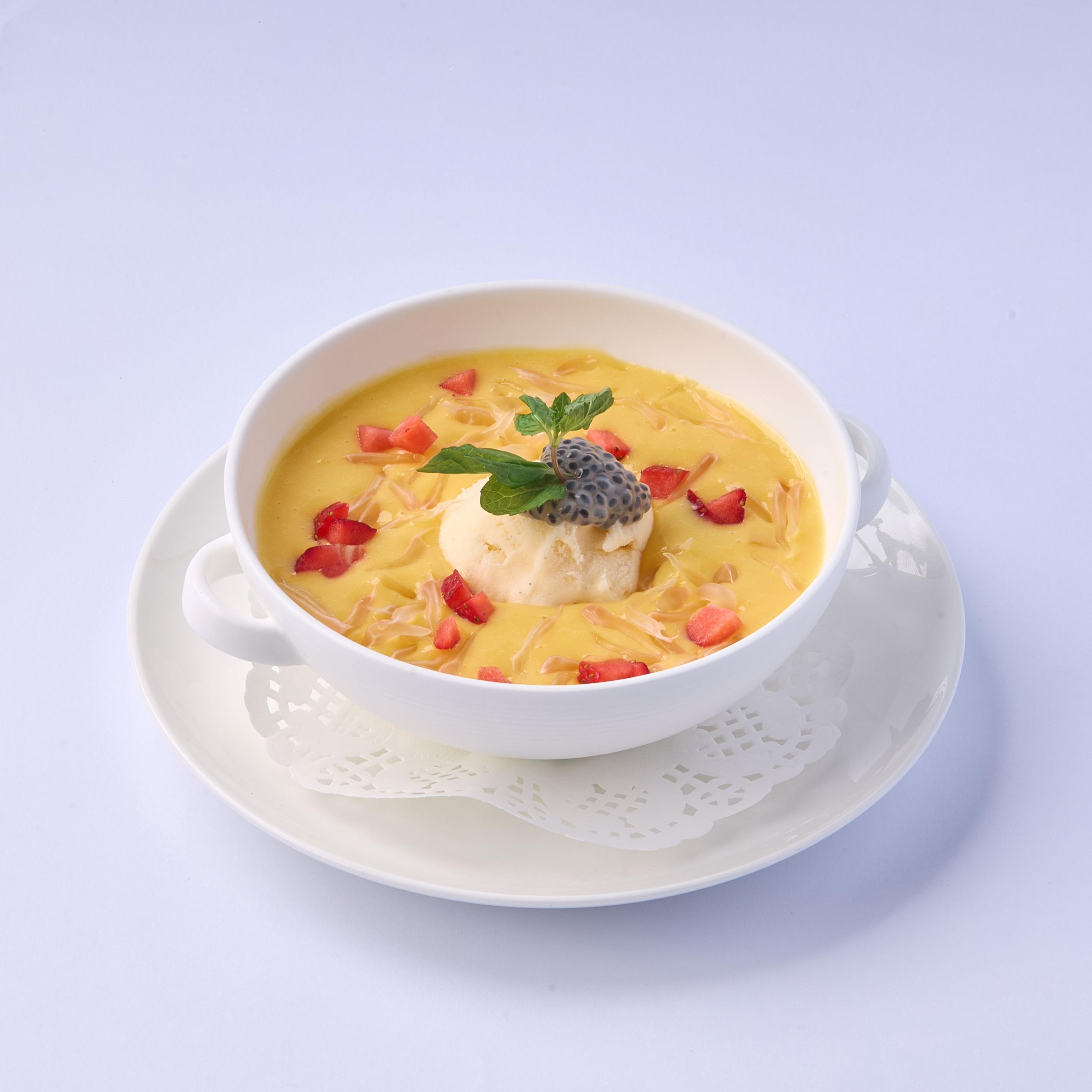 CHÈ XOÀI LẠNH VỚI TRÁI CÂY